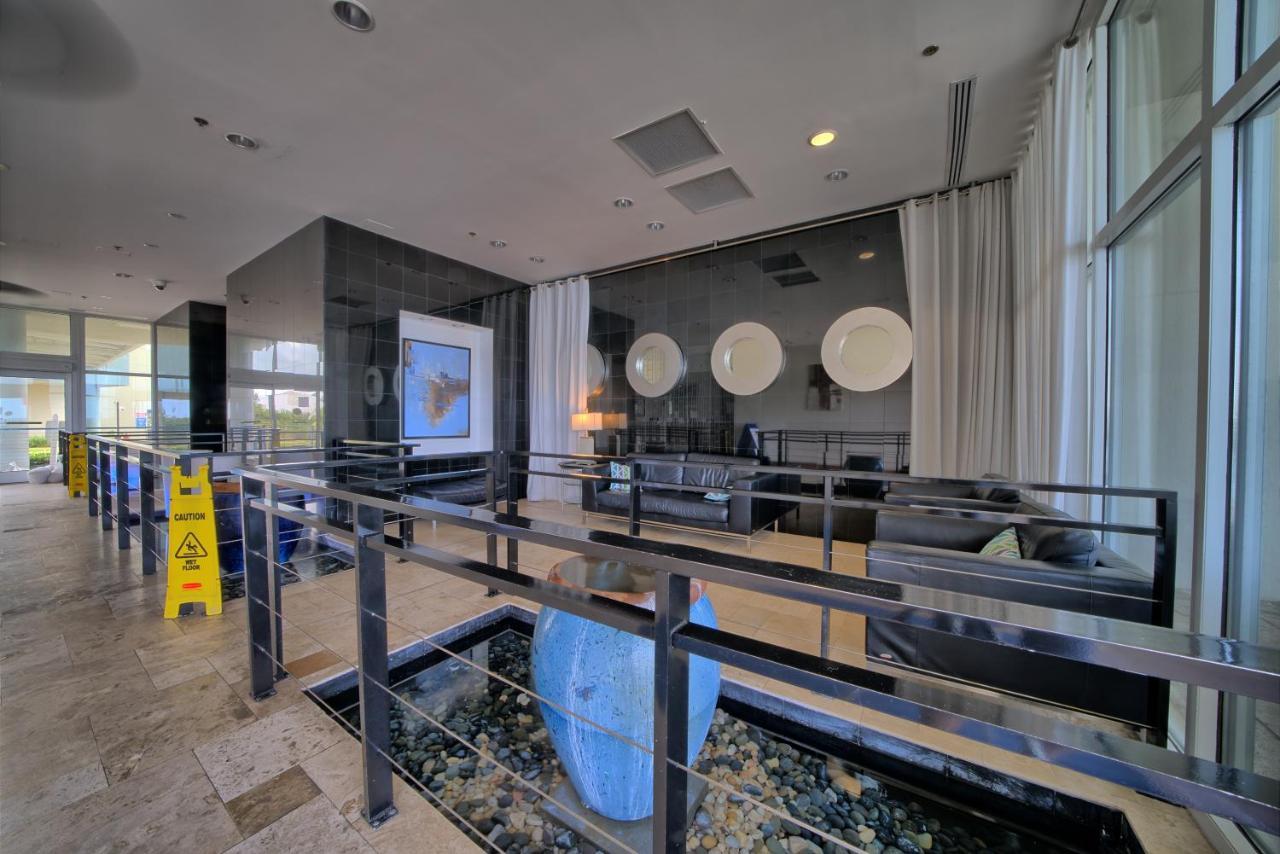 Sterling Breeze - Cozy Beachfront One Bedroom Apartment