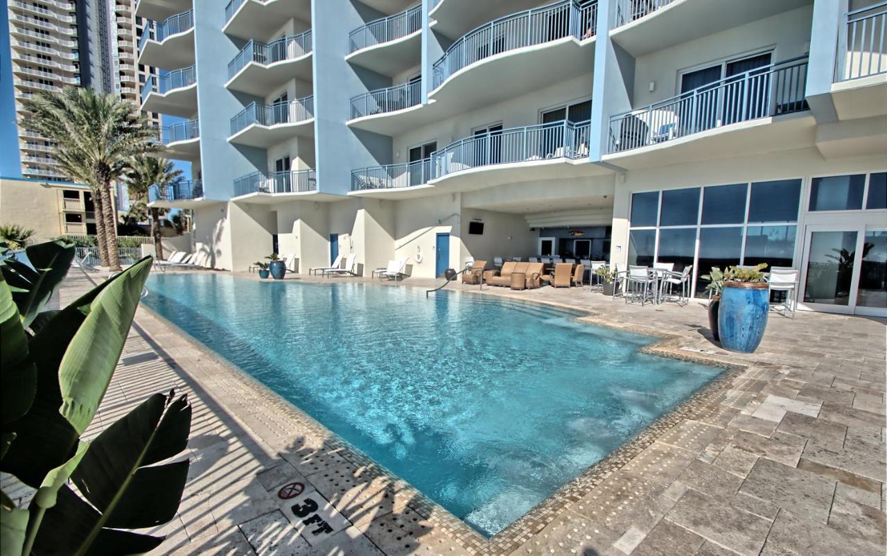 Sterling Breeze - Cozy Beachfront One Bedroom