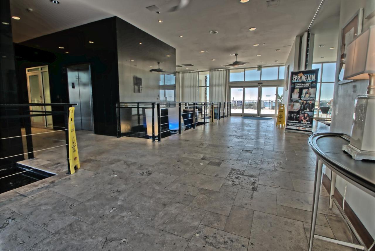 Sterling Breeze - Cozy Beachfront One Bedroom Panama City Beach