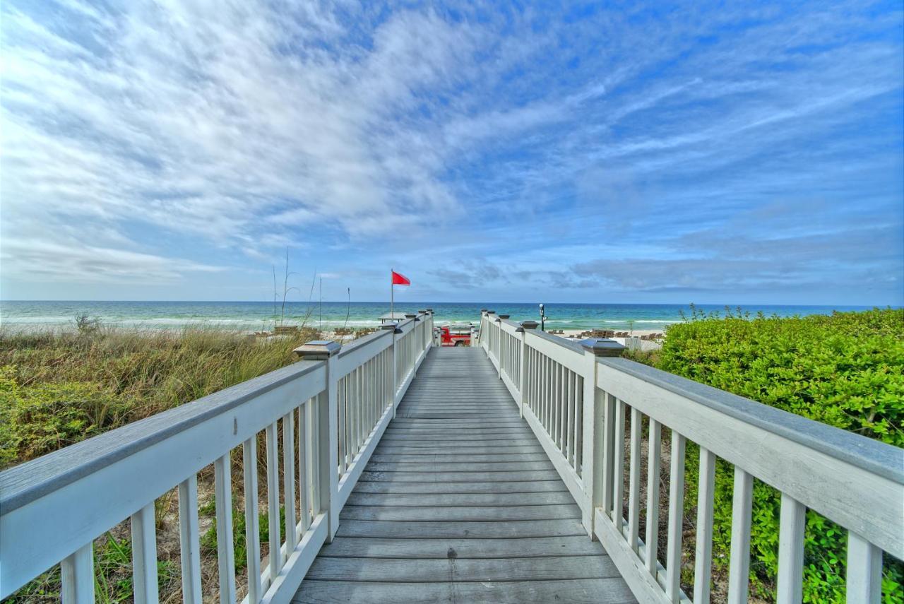 Sterling Breeze - Cozy Beachfront One Bedroom Panama City Beach